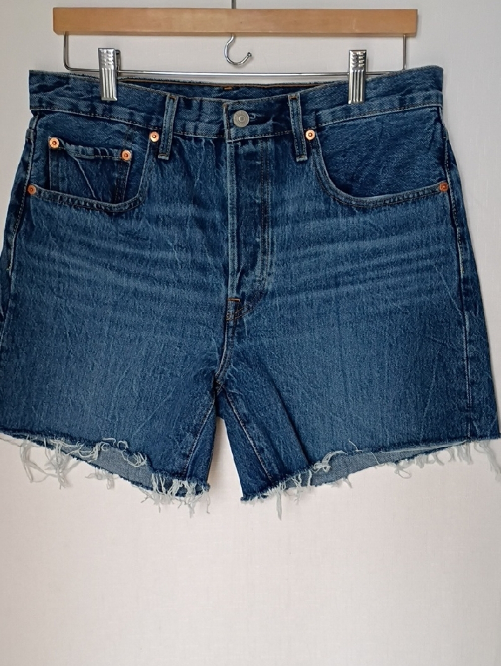 Levi's Women's High Rise Jean Shorts Size 30